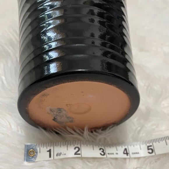 6.5 inch black ceramic planter pot textured horizontal pattern - Picture 8 of 9